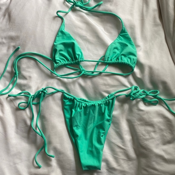 Green/Teal Onyx Swim Set - Picture 1 of 7